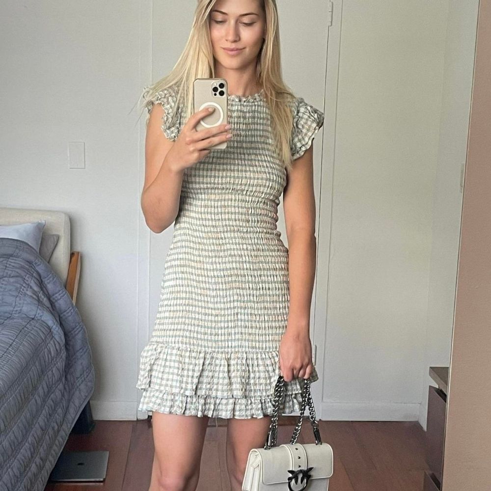 Veronica Beard Cece Gingham Smocked Sheath Dress Womens Size 4